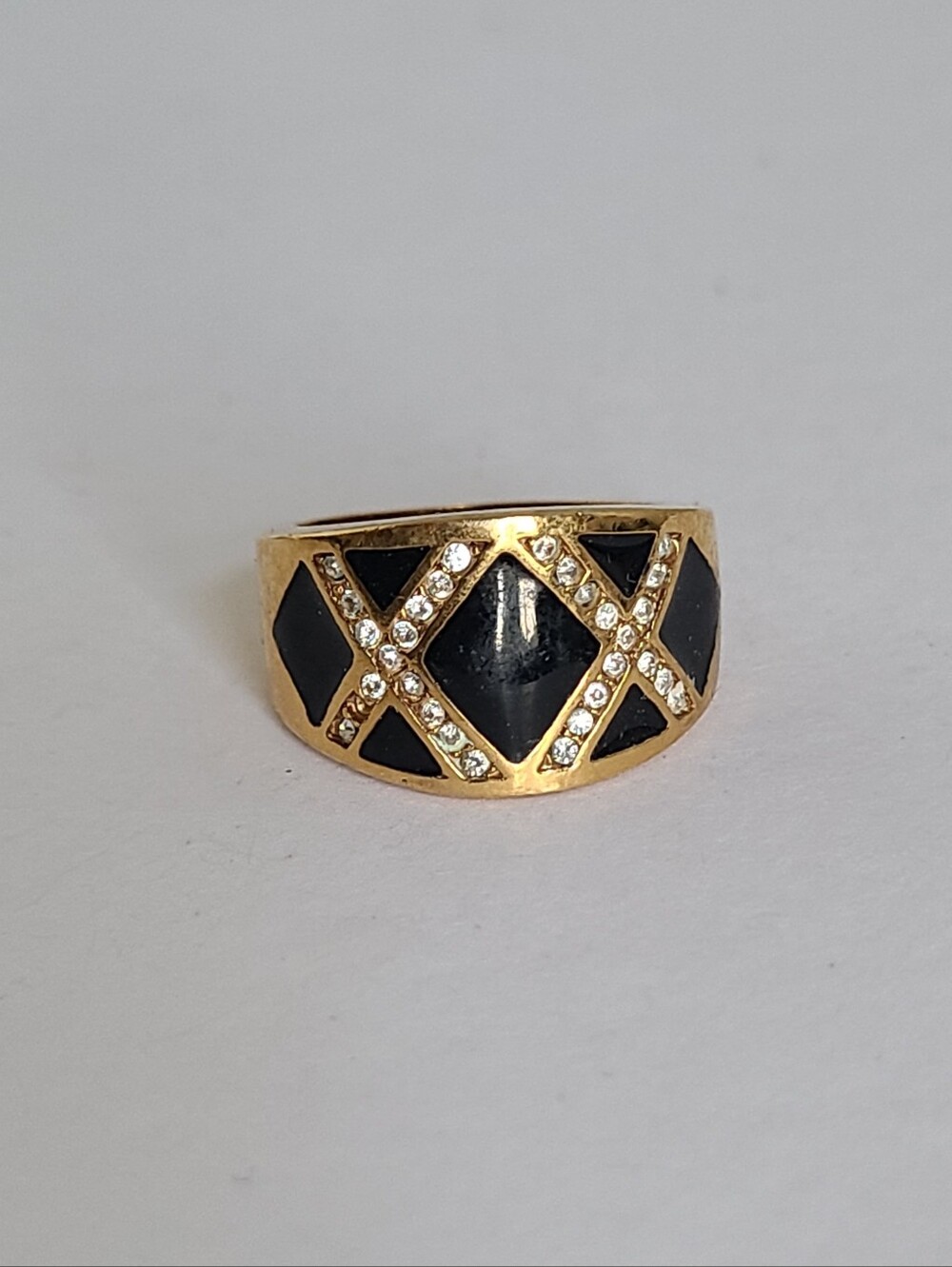 Vintage AVON Gold Tone Rhinestone Black Enamel Criss Cross X Cocktail Ring